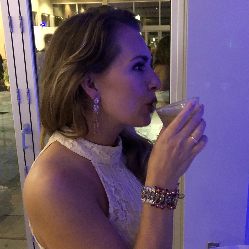 Meet your Posher, Whitney